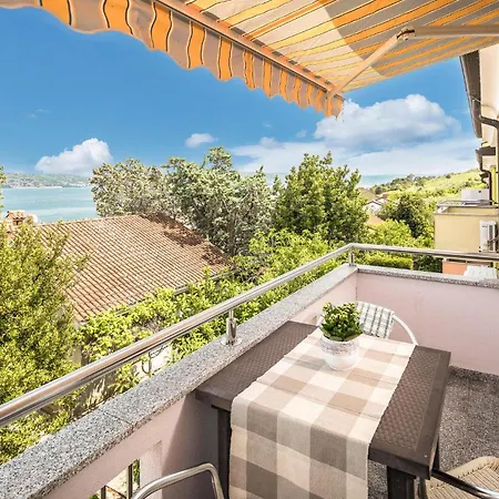 Casa vacanze In With House Sea View